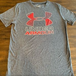 Boys Youth L Under Armour TShirt